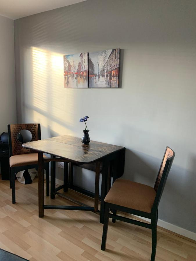 Immaculate Cosy Flat Next To Holyrood Park! Apartment Edinburgh Exterior photo